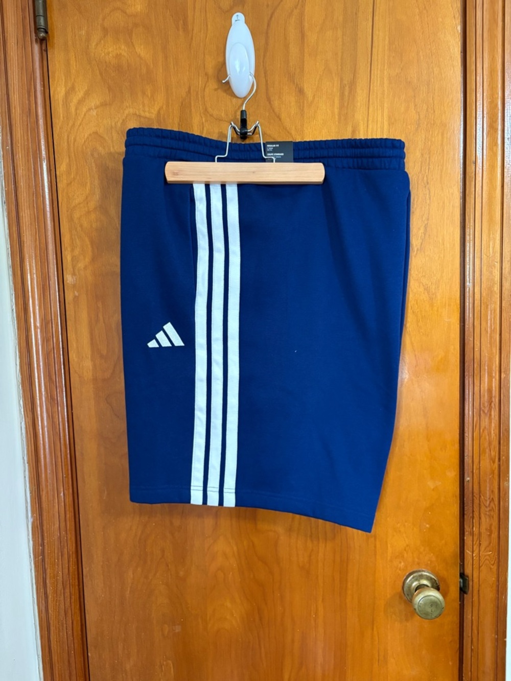 NWT Men’s Adidas regular fit blue drawstring shorts 2XL